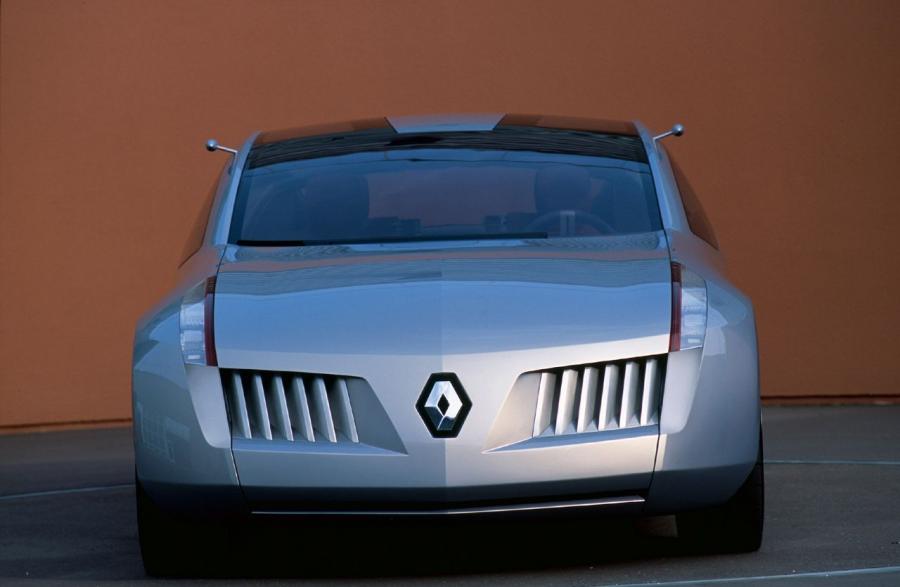  Renault Talisman 2002 года  (фото 6 из 10)